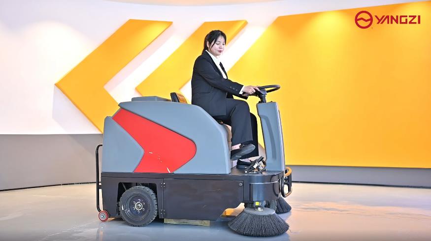 電動掃地車